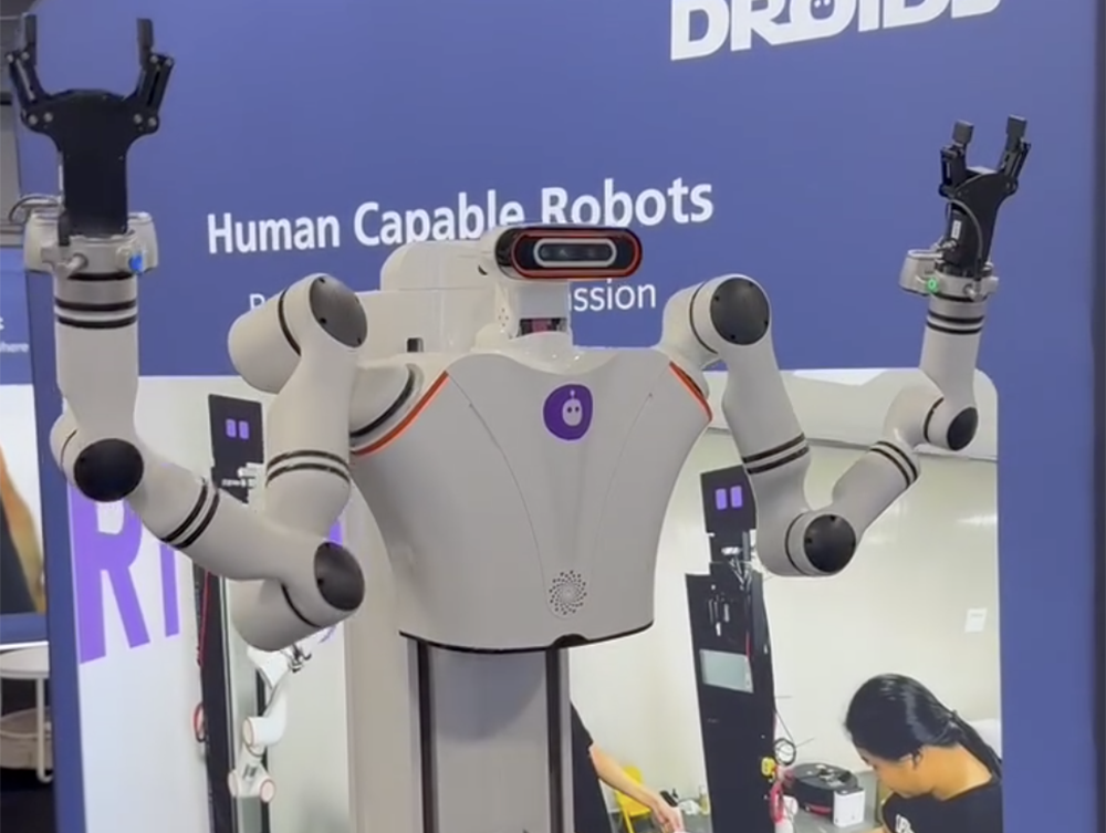 暴走4万步逛遍CES2025：十大方向最火，中企已上牌桌，万物皆可AI