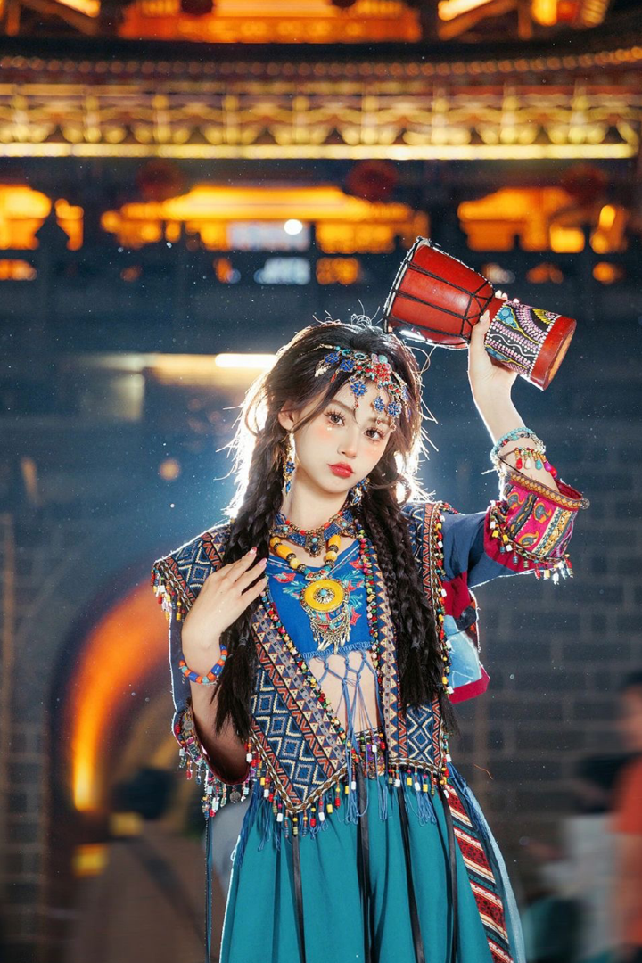 一键美颜+妆造，30秒解锁旅拍新姿势！AI摄影竟能帮景区揽客？