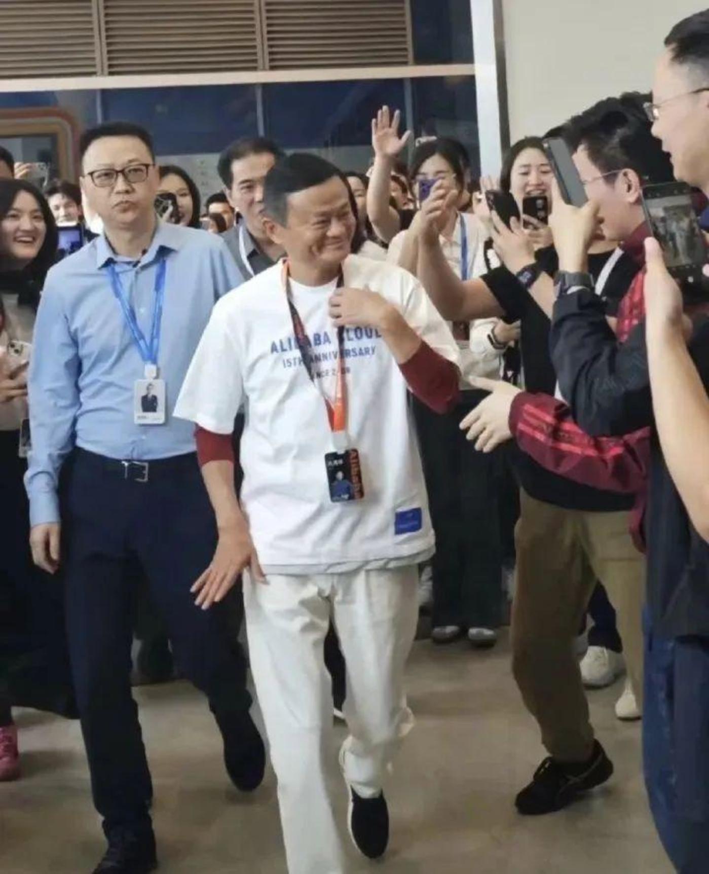 后DeepSeek时代，马云站台阿里云释放了哪些关键信号？